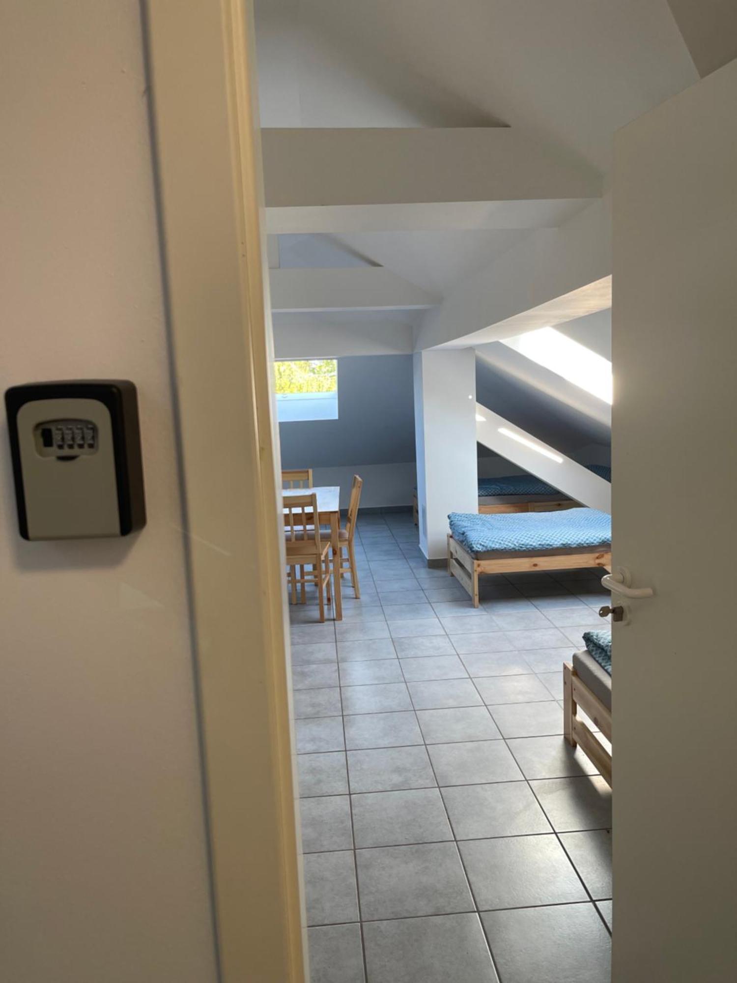 Kavkaz Restaurant & Hotel 洛马尔 外观 照片
